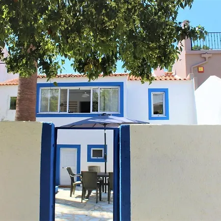 Lovelystay - Casa Palmeira Azul